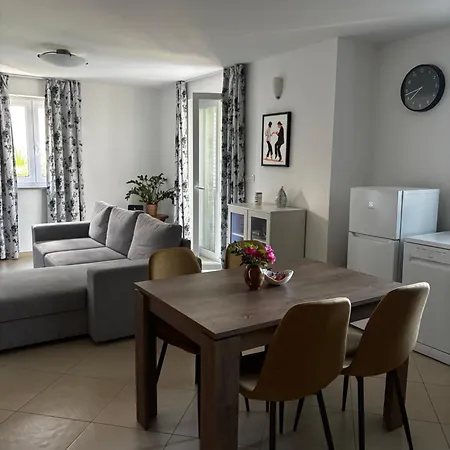Crni Macak Apartment *